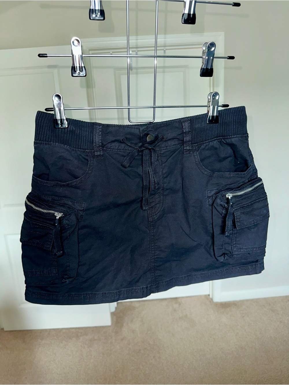 American Eagle Outfitters Black Utility Cargo Drawstring Skort